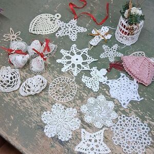 Hand crocheted 22pc. set of bells & snowflakes, ornaments more